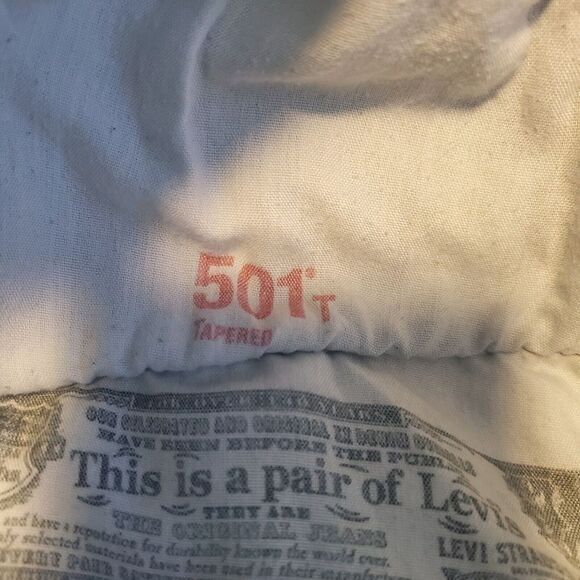Levis 501 T Jeans Womens 32 Tapered Leg Button Fly 100%‎ Cotton 32x29 - Picture 9 of 10